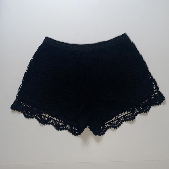 Mossimo Black Lined Soft Lace Shorts Stretchy Sz XS - Picture 3 of 5